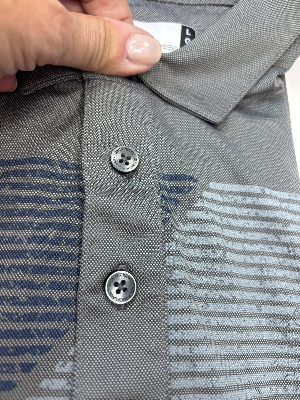 Men's Gray Short-Sleeve Performance Golf Polo with Subtle Chest Panels Size L